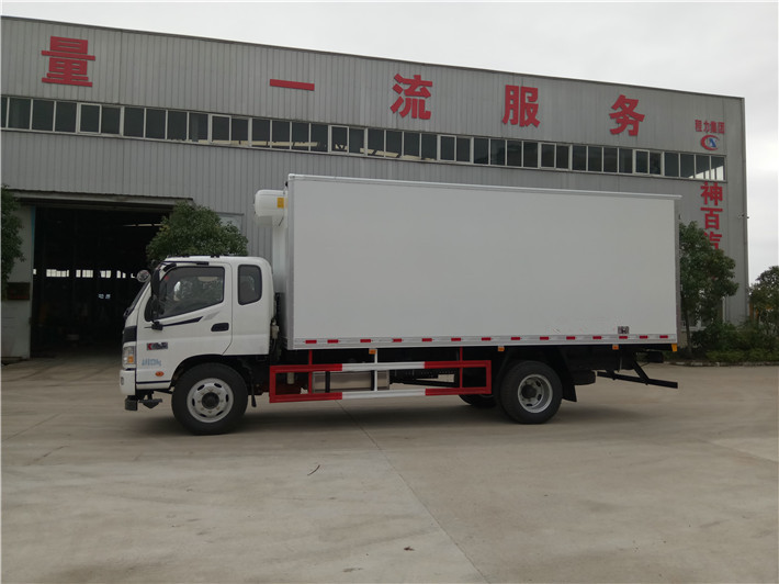 福田欧马可3冷藏车（厢长6米1）