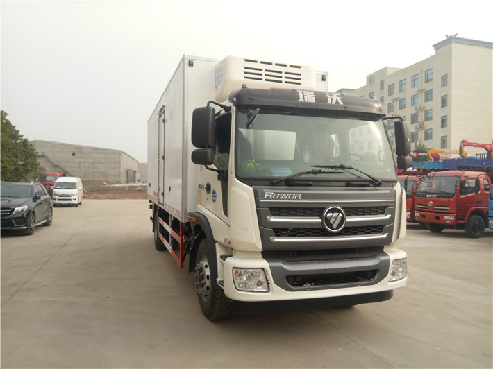 福田瑞沃6.7米冷藏车