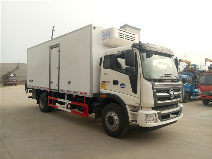 福田瑞沃6.7米冷藏车