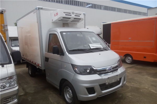 开瑞2.8米冷藏车
