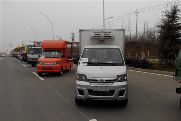开瑞2.8米冷藏车