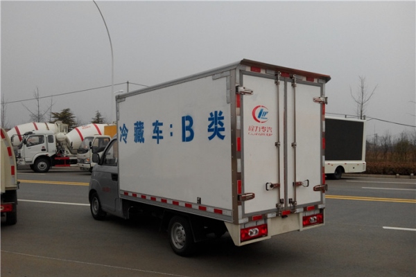 开瑞2.8米冷藏车