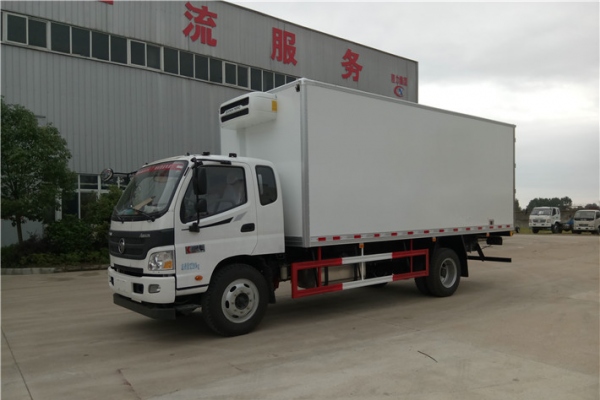 福田欧马可3冷藏车（厢长6米1）