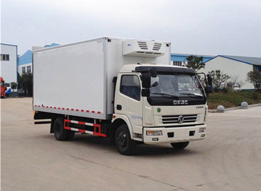 东风5.1米冷藏车