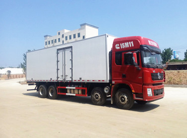 陕汽德龙前四后八9.5米冷藏车