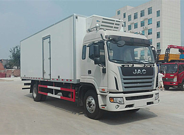 江淮格尔发7.6米冷藏车