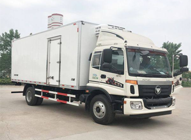 欧马可7.6米冷藏车