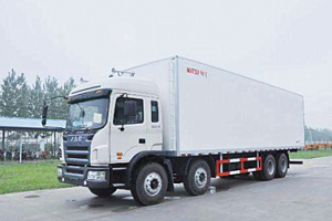 江淮格尔发前四后八9.6米冷藏车