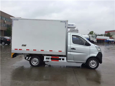 载2吨病死尸无害化处理车