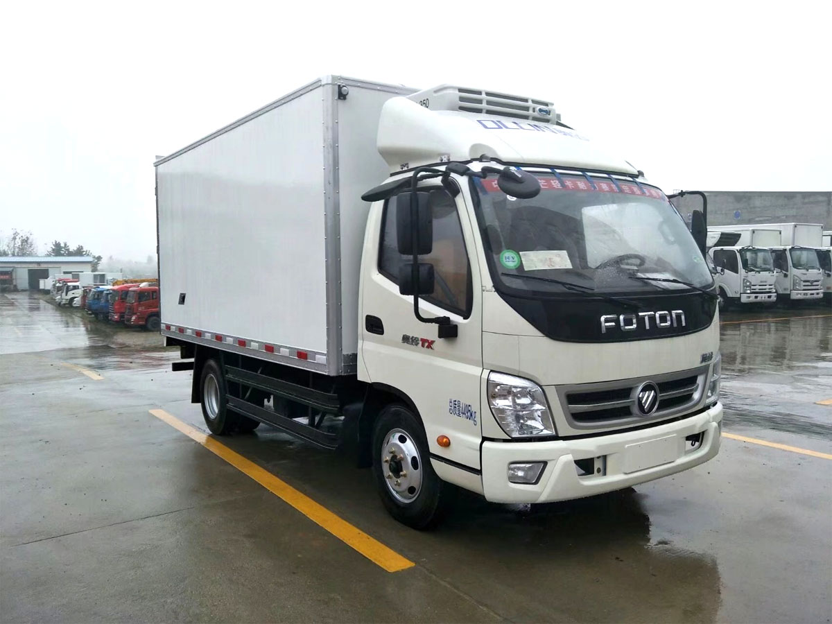 不超重推荐福田奥铃TX 4.2米冷藏车
