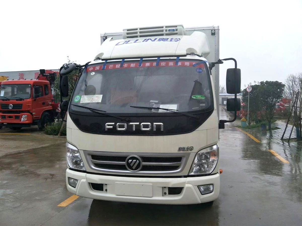 不超重推荐福田奥铃TX 4.2米冷藏车