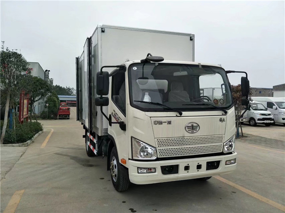 解放J6F 4.2米冷藏车
