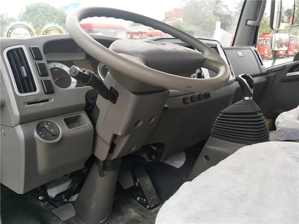 解放J6F 4.2米冷藏车