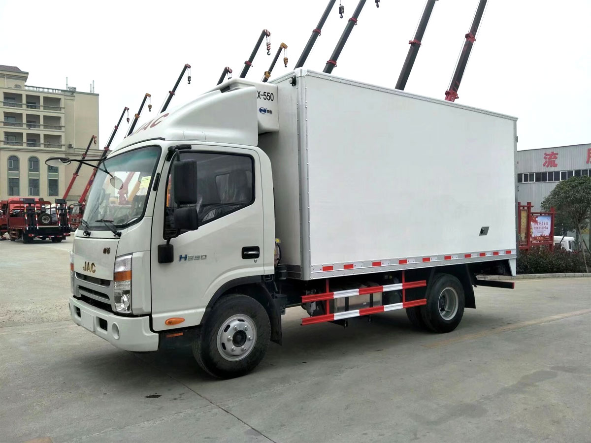 江淮帅铃4.2米宽体冷藏车