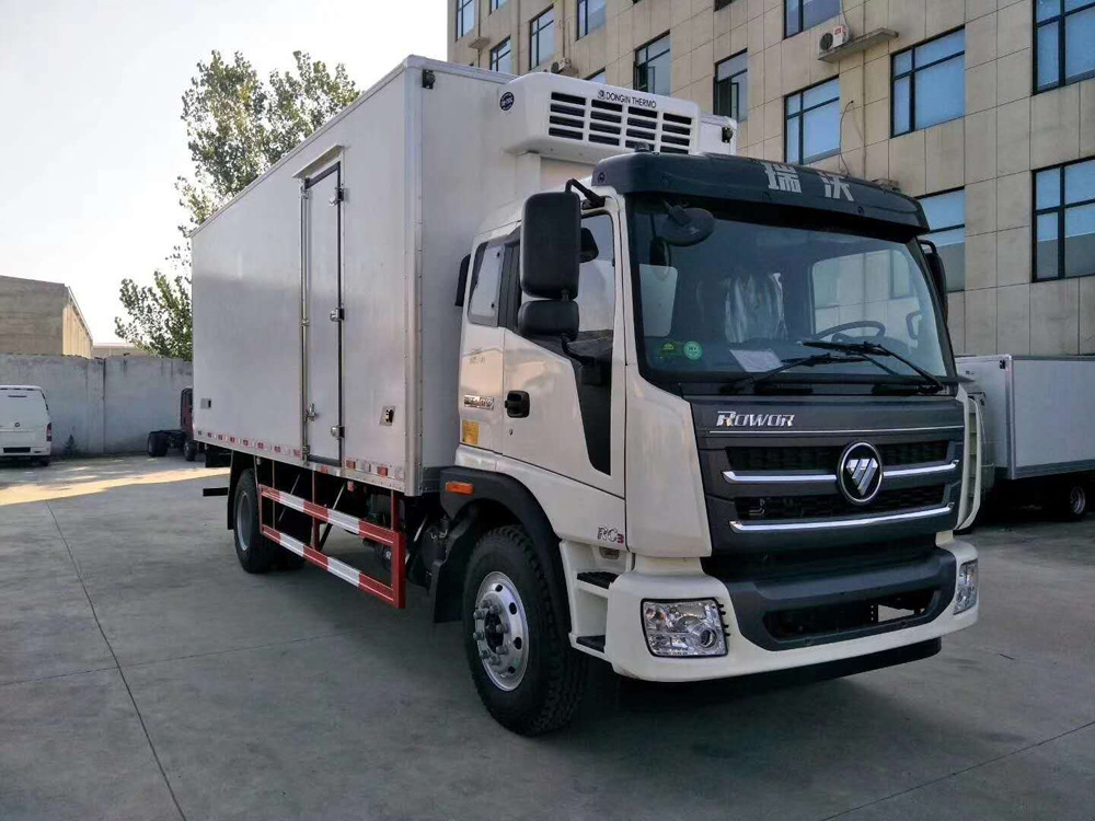 福田瑞沃6.8米冷藏车