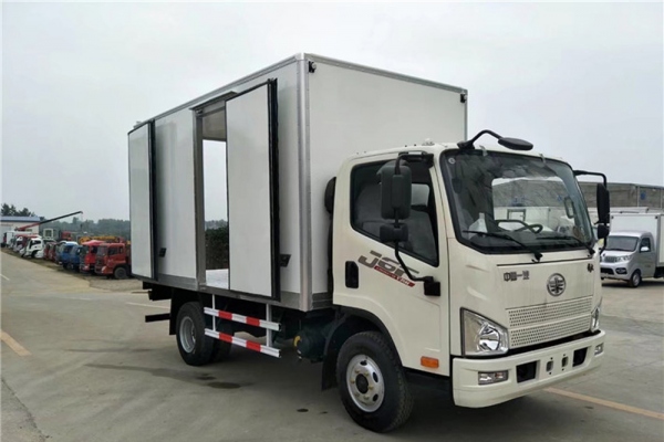 解放J6F 4.2米冷藏车