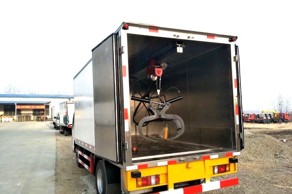 庆铃五十铃600P无公害处理车