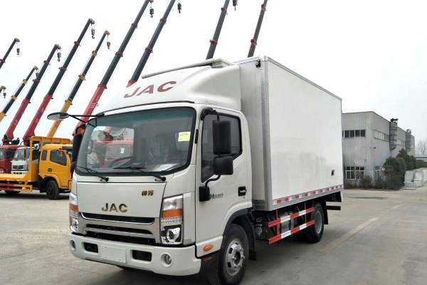 江淮帅铃4.2米宽体冷藏车