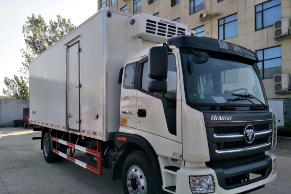 福田瑞沃6.8米冷藏车
