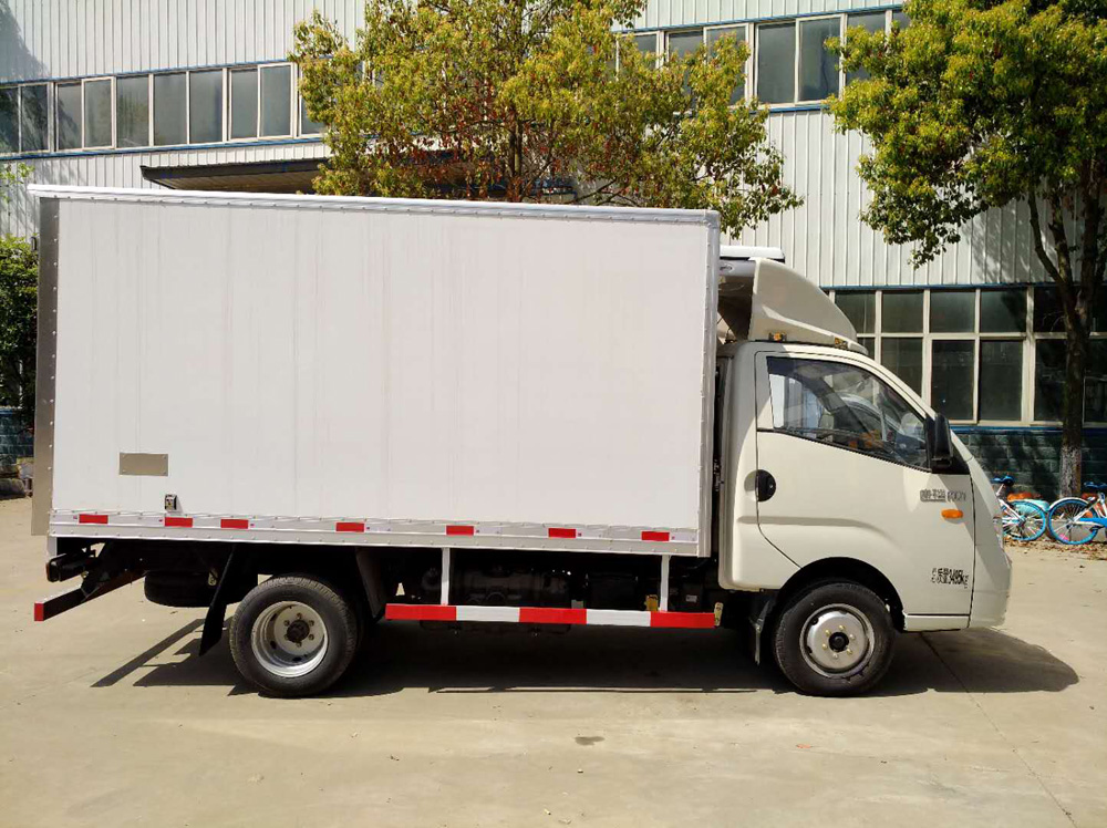 福田康瑞KQ1(后双轮)冷藏车