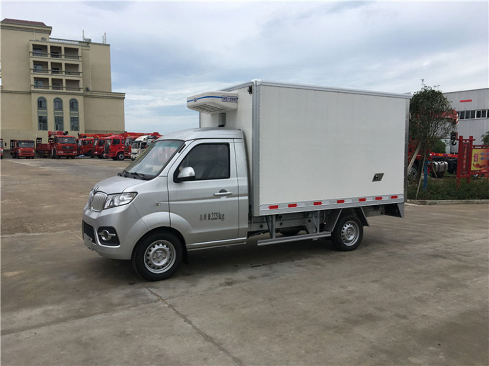 金杯T30小型冷藏车