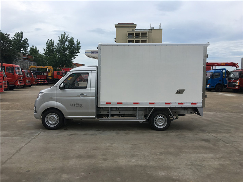 金杯T30小型冷藏车