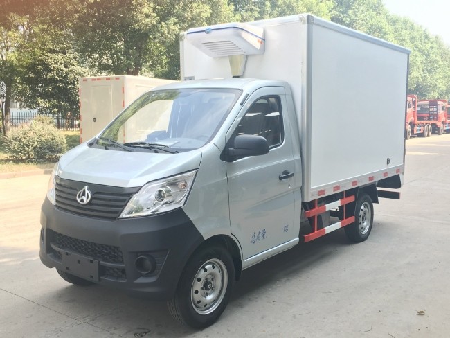 长安2.68米冷藏车