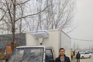 福田驭菱2.9米后双轮冷藏车