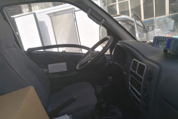福田康瑞KQ1(后双轮)冷藏车