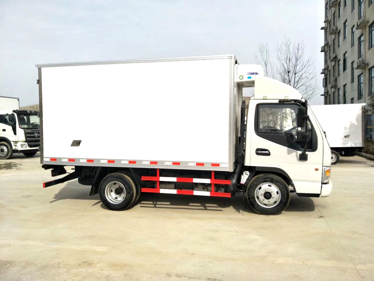 江淮康玲3米7冷藏车