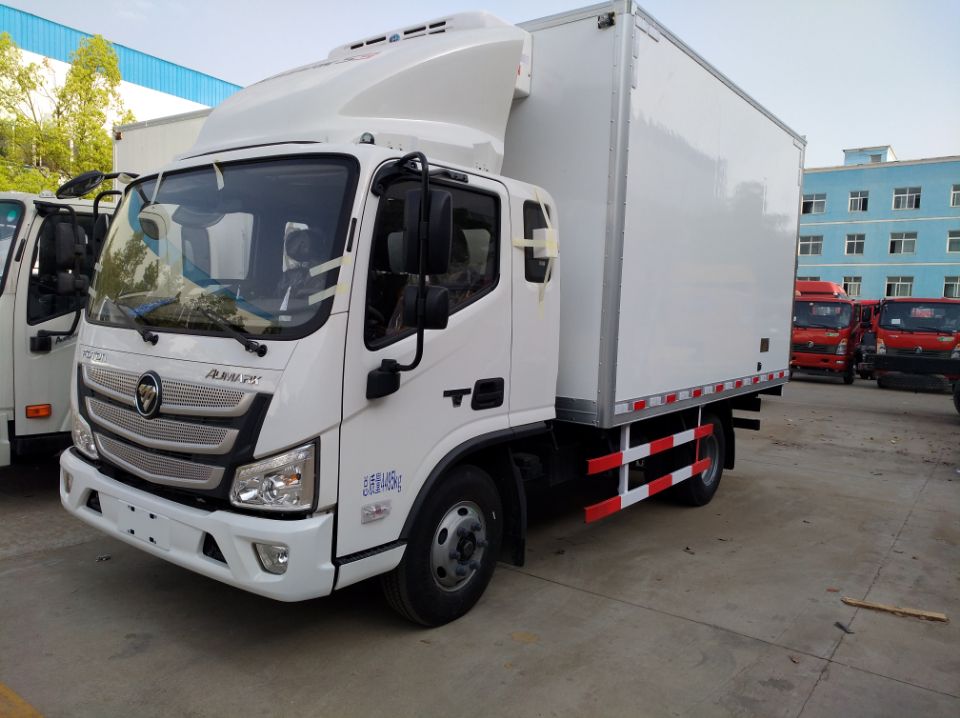 福田欧马可新款S3排半冷藏车