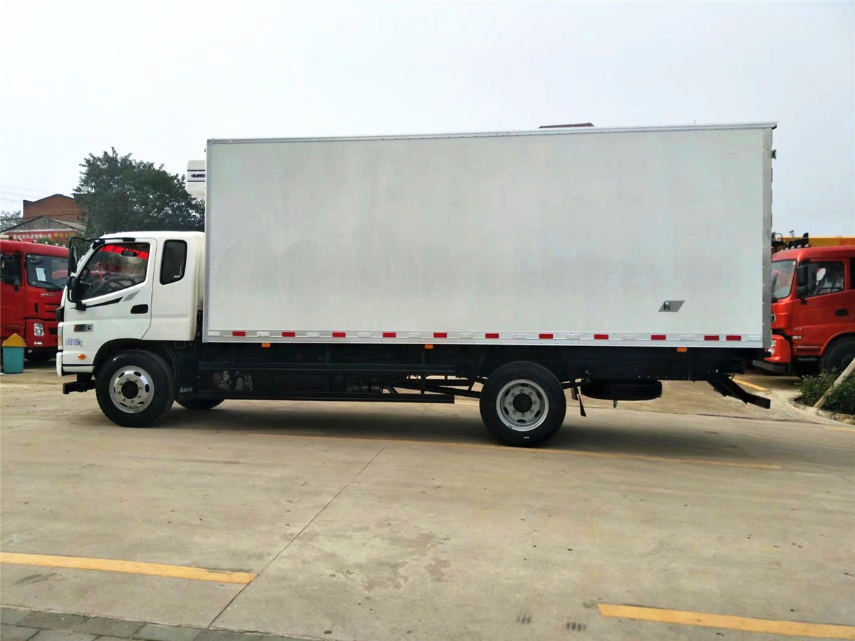 福田欧马可3冷藏车（厢长5米6）