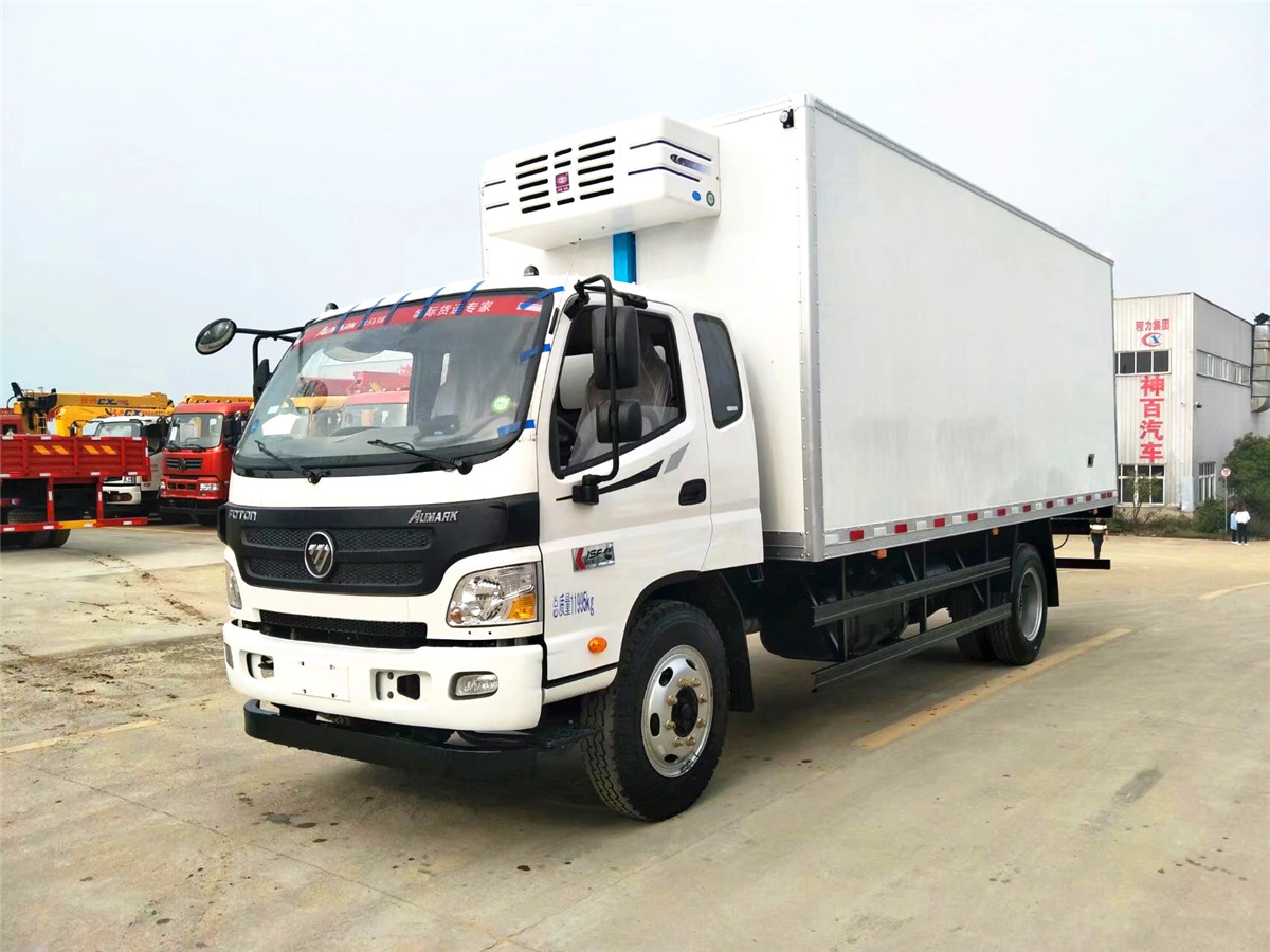 福田欧马可3冷藏车（厢长5米6）