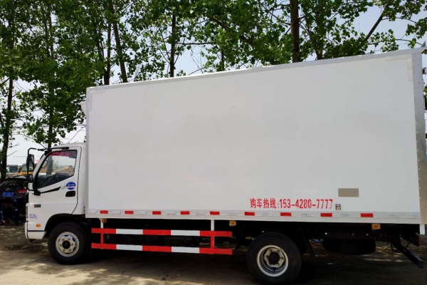 福田欧马可3冷藏车（厢长5.1米）