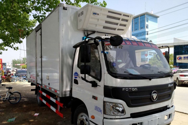 福田欧马可3冷藏车（厢长5.1米）