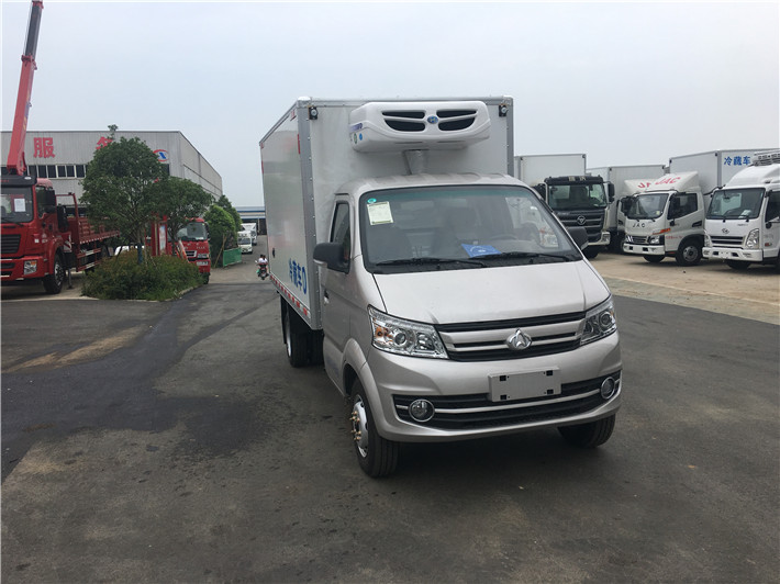长安跨越单轮2.53米冷藏车