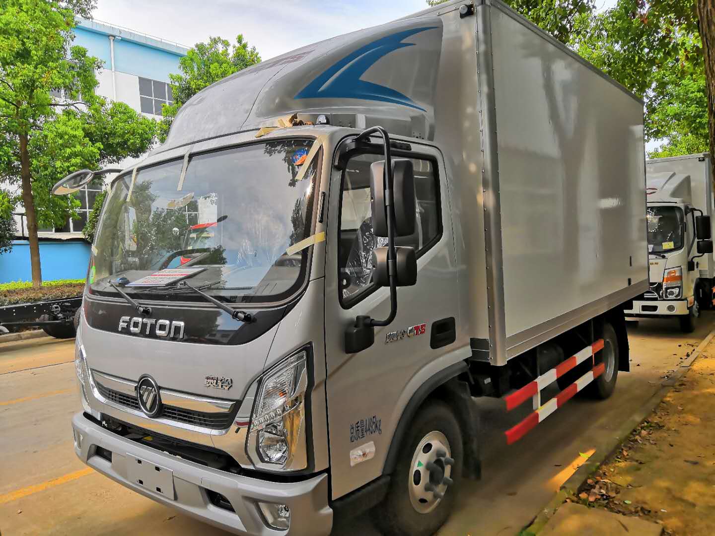 福田奥铃M4新款CTS国五4.2米冷藏车