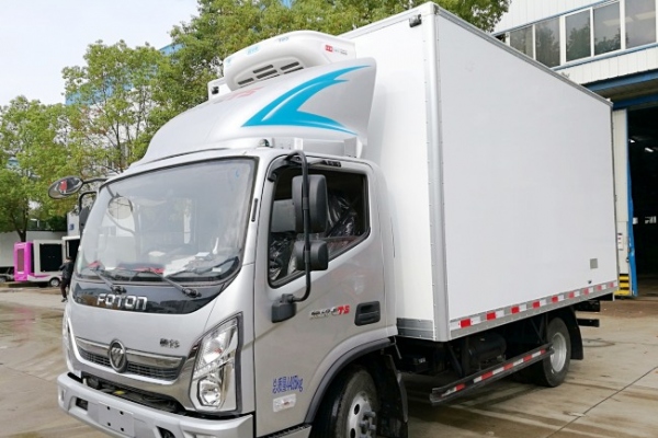 福田奥铃M4新款CTS国五4.2米冷藏车