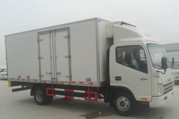 江淮帅铃单排冷藏车(厢长5.2米)