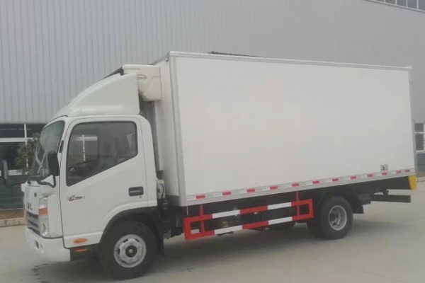 江淮帅铃单排冷藏车(厢长5.2米)