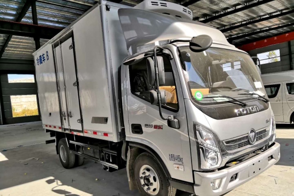 福田奥铃捷运4.2米冷藏车