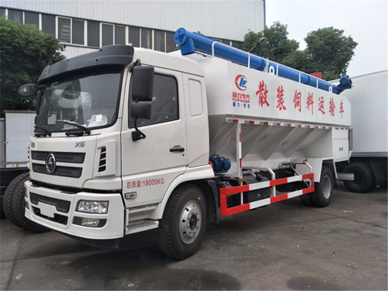 陕汽轩德10吨（20方）散装饲料运输车 