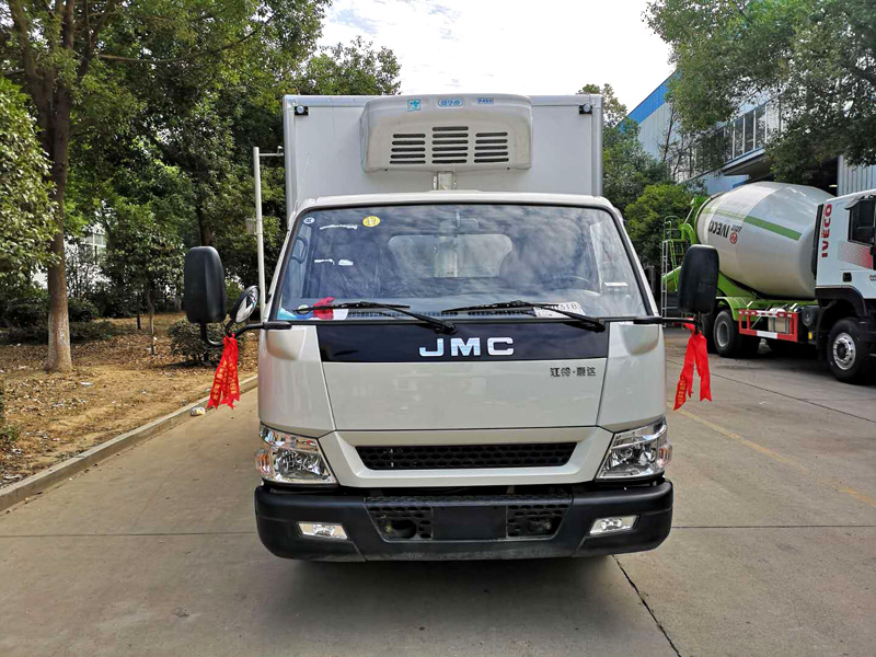 不超重推荐江铃顺达宽体4.2米冷藏车