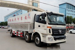 福田欧曼小三轴15吨（30方）散装饲料运输车