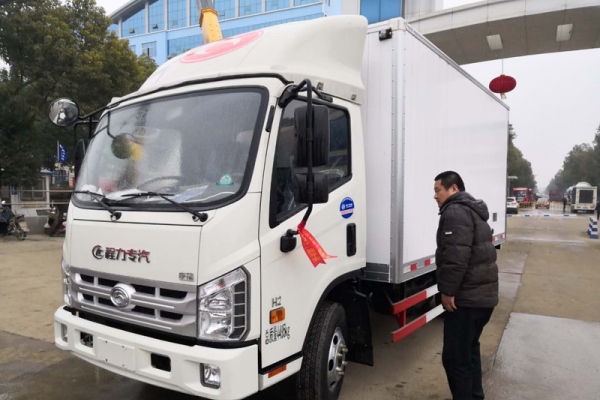 不超重推荐福田康瑞H2冷藏车4.2米