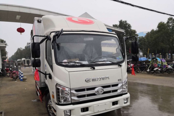 不超重推荐福田康瑞H2冷藏车4.2米