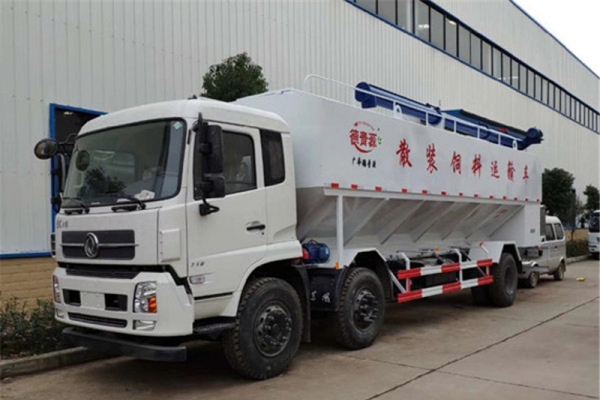东风天锦小三轴15吨（30方）散装饲料运输车 