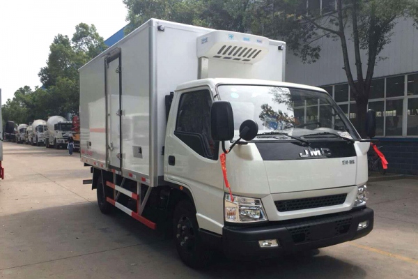不超重推荐江铃顺达宽体4.2米冷藏车