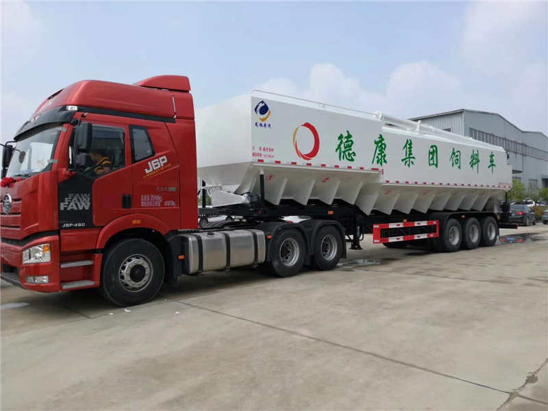 13米半挂散装饲料运输车