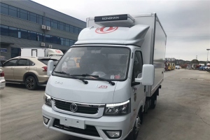 (国六)东风逸途汽油冷藏车
